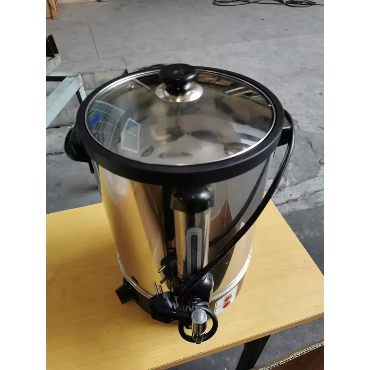 Electric Boiler 15 Liter (Double Layer) - Image 5